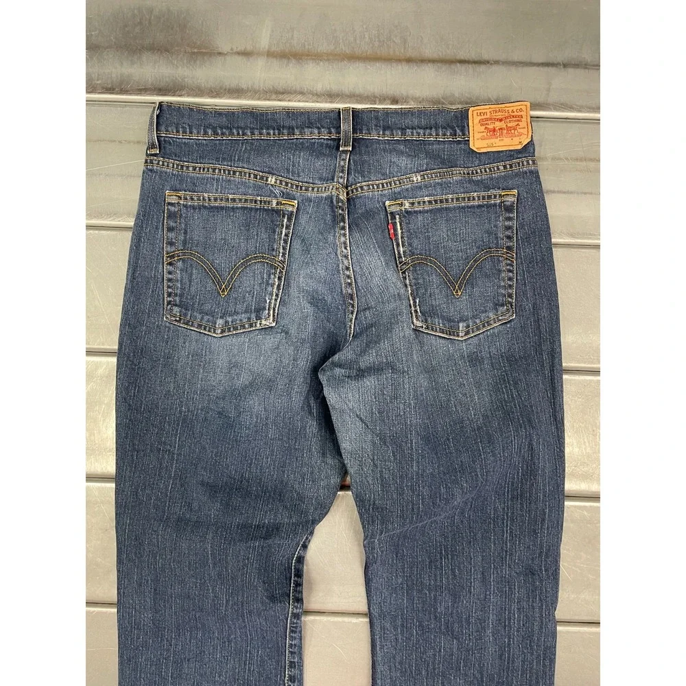 Levis 515 Nouveau Bootcut Jeans‎ Womens 34x32 Blue Medium/Dark Wash Denim
